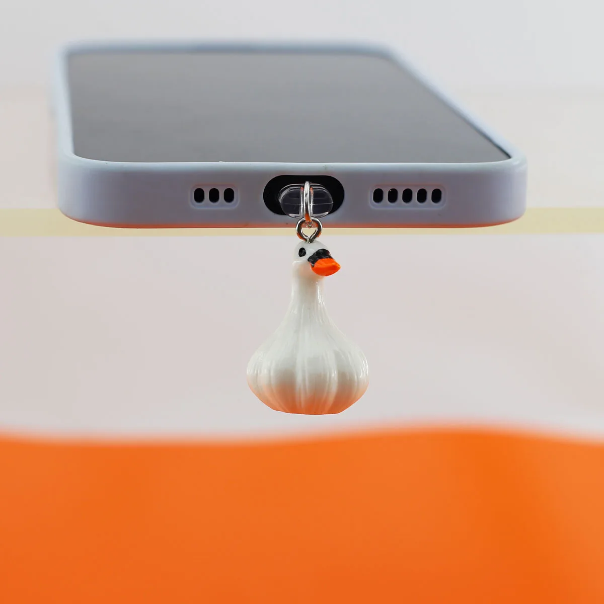 Niedlicher Harz-Knoblauchgans-Handy-Staubschutz-Anhänger als Dekoration für iPhone- und USB-C-Anschlüsse – Geschenk mit Hängeseil zur Verlustvermeidung – Detail 4