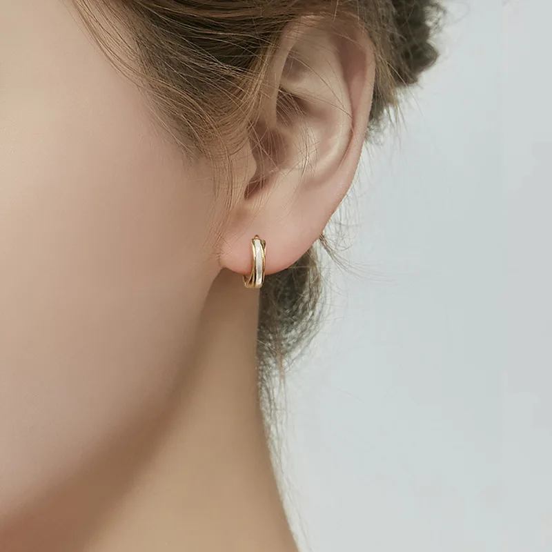 [韓国の人気ジュエリー] 925 silver. Olive earring (silver) 925 Sterling Sapphire Silver Korean Earrings – Crystal
