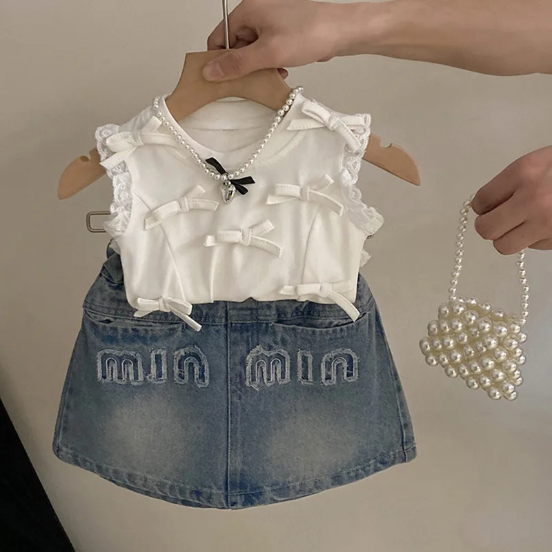 

Skirt Lace Flower Edge Vest Sweet Bow Knot Tops Letter Cowboy Tide Childrens Clothing Elastic Waist 2024 Simple Fashion