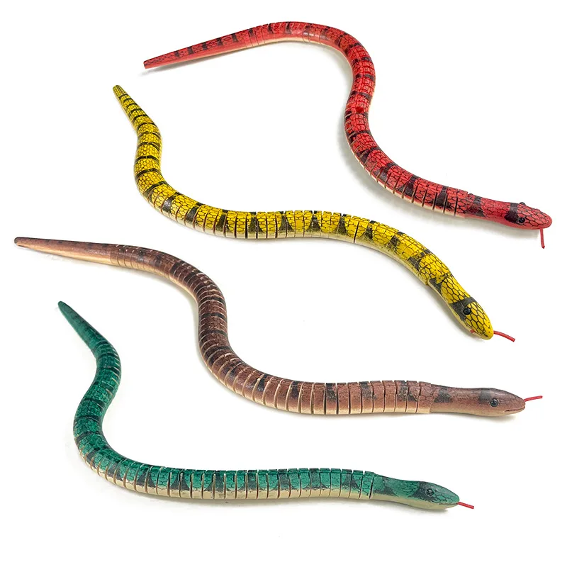 1Pcs Fun Simulation Wooden Small Snakes Flexibility Fake Bendy Snake Toy Novelty Children Trick Toy Kids Party Festival Gift