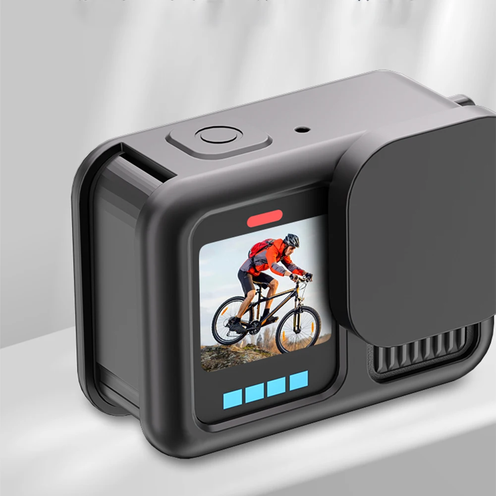 Coque Silicone GoPro 13 avec Couvercle Objectif et Lanière