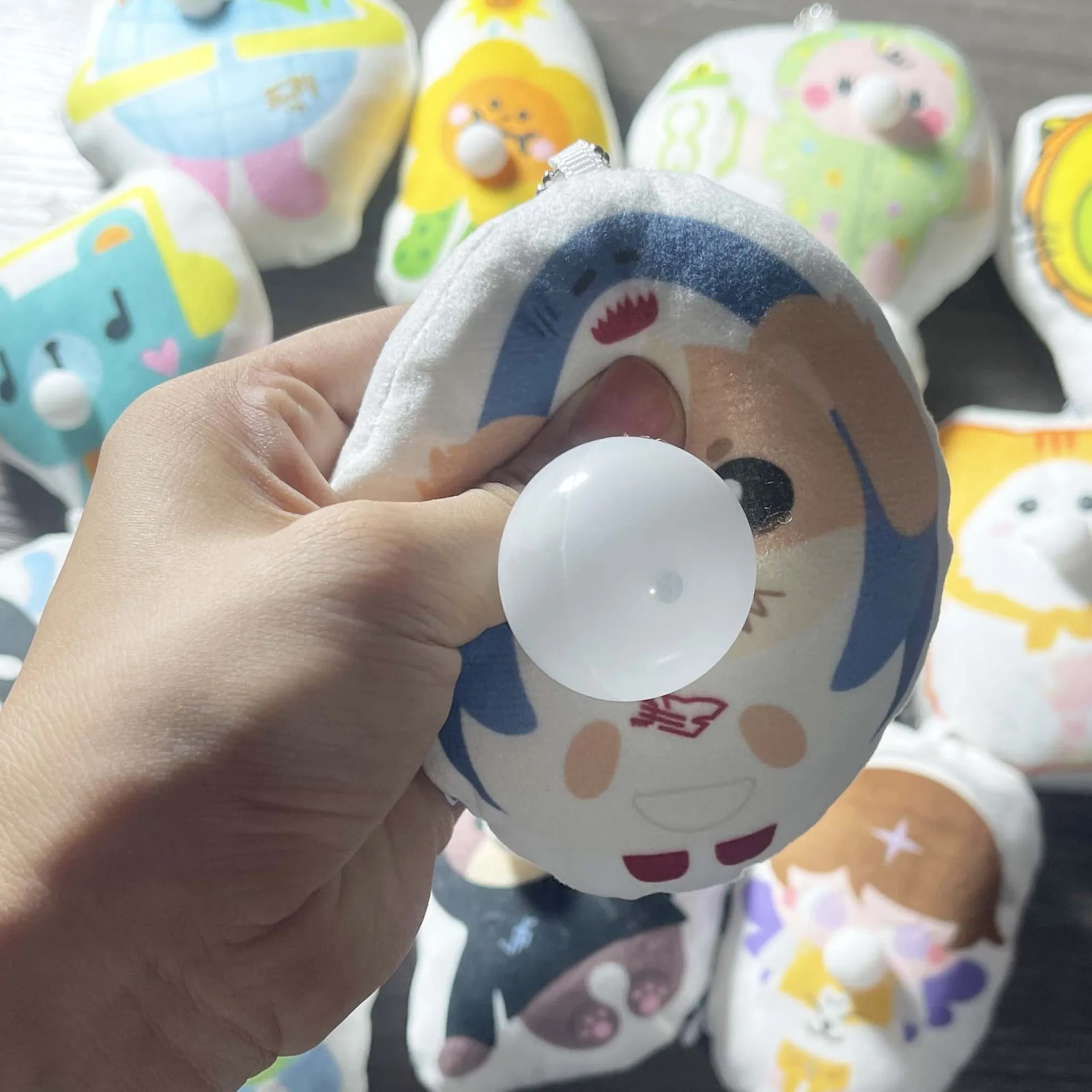 タイ GMMTV CP ソフトぬいぐるみキーホルダー 10 センチメートルきしむ