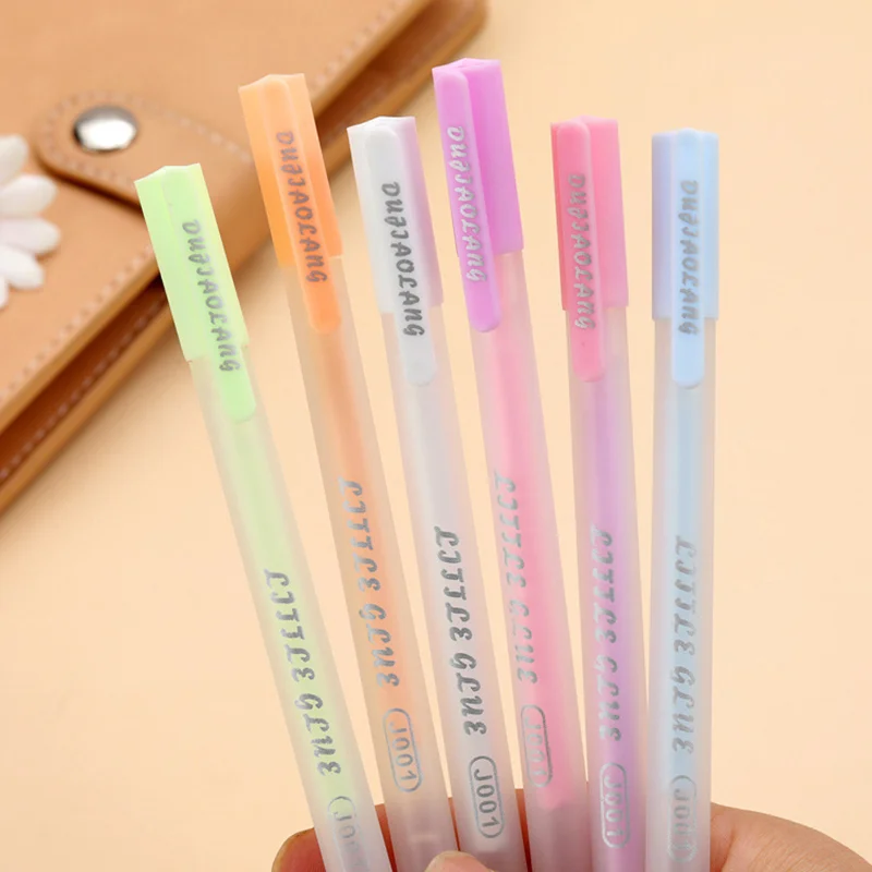 

1pc Solid Glue Stick Pen Candy Color Quick Drying Pen High Viscosity Glue Stick Pen