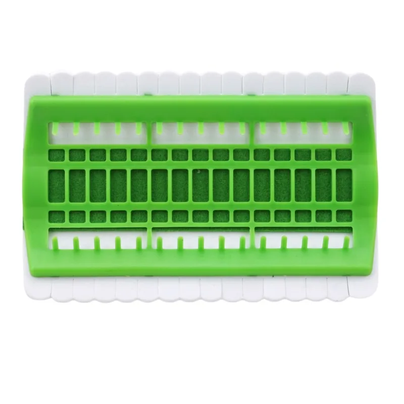 Green 30 holes