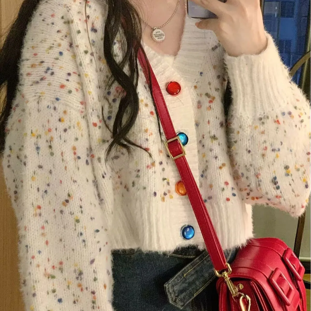 

Gentle Wind Soft Waxy Sweater Coat Women 2023 Early Spring Short Knit Cardigan Embroidery Color Button Lazy Blouse 095