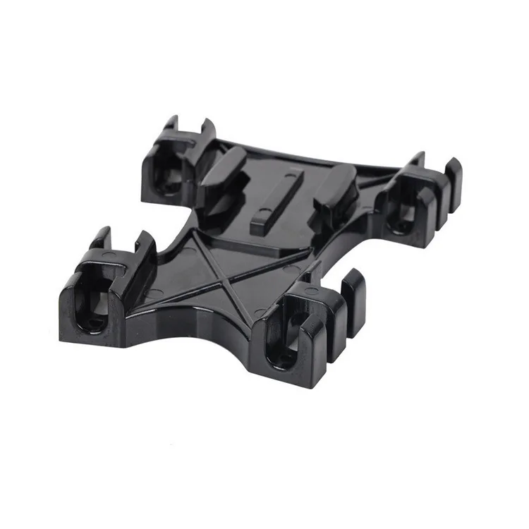 Support de base pour caméra action Gopro DJI OSMO en action lors d'un vol en parapente, capturant des images aériennes.