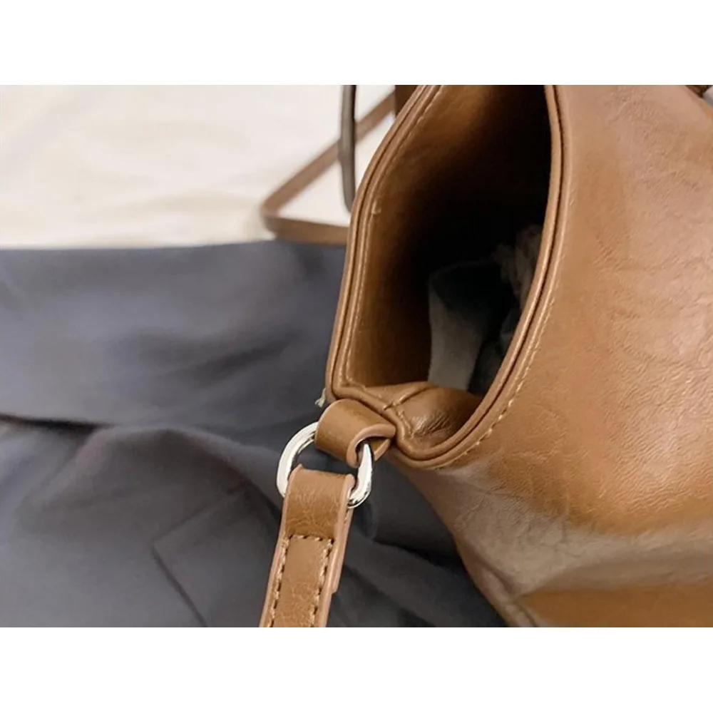 Fashionable Large Capacity Single Shoulder Crossbody Tote Bag_voghion.com