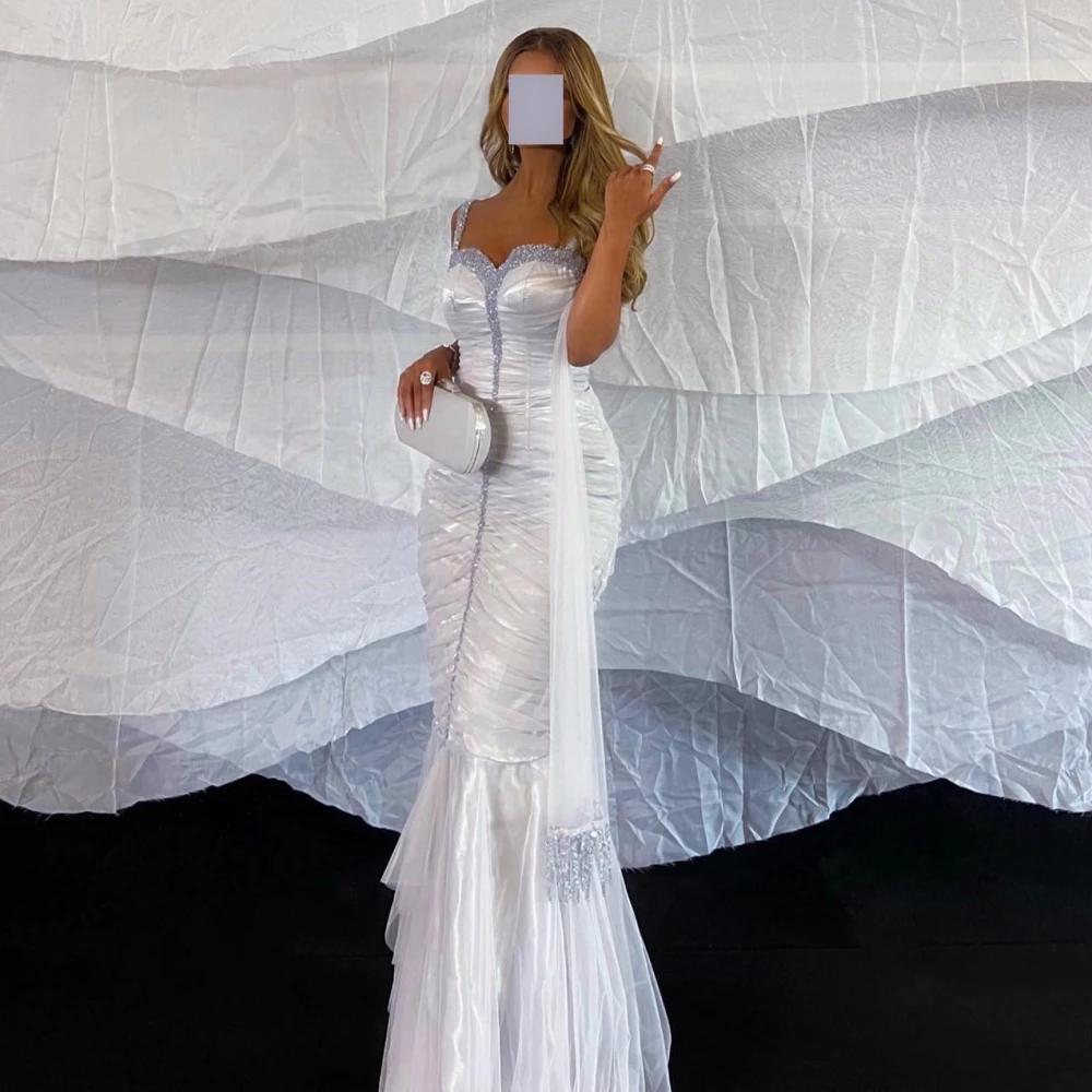 

Элегантное Атласное Вечернее Платье-футляр на тонких бретельках с блестками