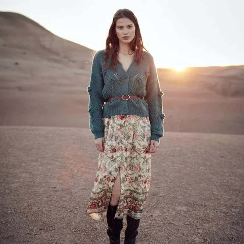 2024 여성용 복고풍 크로셰 브이넥 할로우 퍼 볼, 단색 울 혼방 루즈 가디건, ..