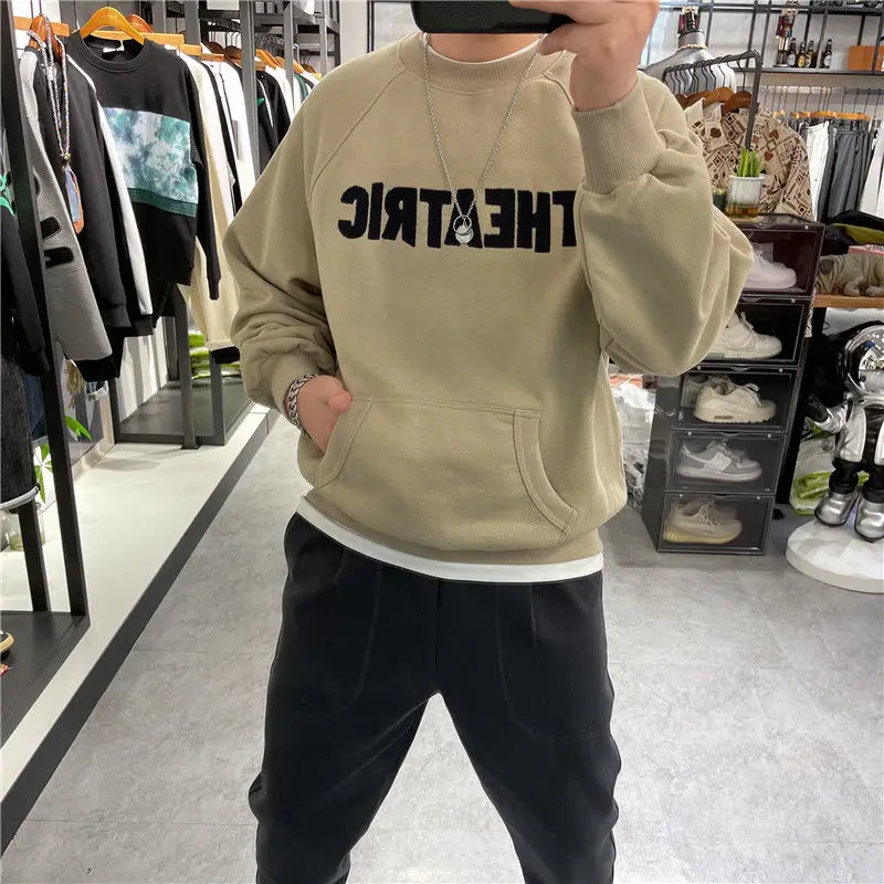 Fashion O-Neck Printed Letter Pockets Casual Sweatshirts Men's Clothing 2023 Winter Loose All-match Tops Korean Warm Sweatshirts