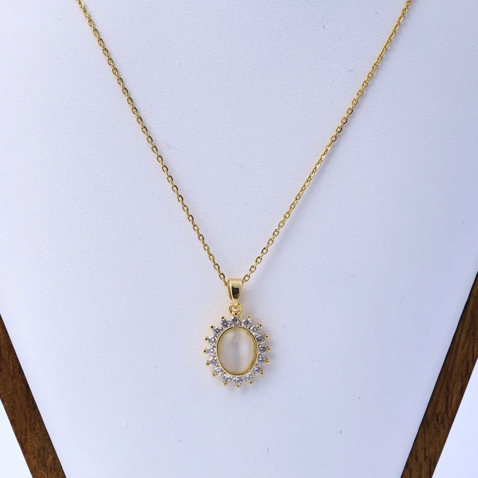 Beautiful Opal Flower Necklace with Zircon Pendant
