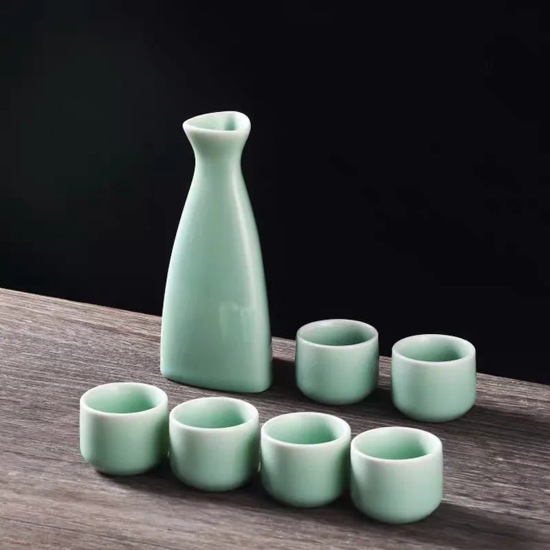 Boutique Wine Set 300ml 45ml 1 Pot 6 Cup Hats Sake Wine Set Ceramic Jug Vodka Spirits Gift Home Bar Ceramic Drinkware Decanter