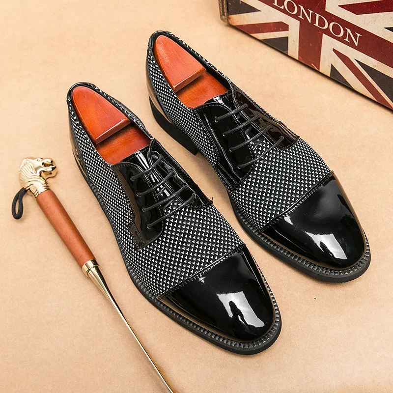 

Derby Shoes Men Shoes British Personality Texture PU Stitching Wingtip Lace Fashion Casual Wedding Party Daily Dress Shoes CP348