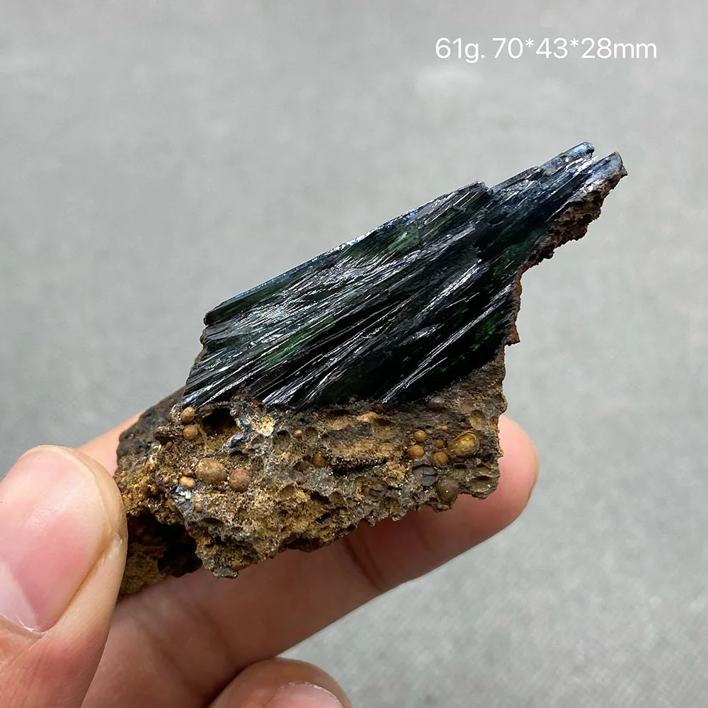 100% natural rare Brazil Vivianite （Blue ironearth） mineral specimen stones and crystals healing crystals quartz