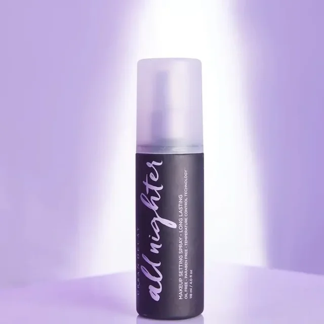 StayMist Pro Setting Spray – Oil Control & Smudge-Proof (118ml) 5
