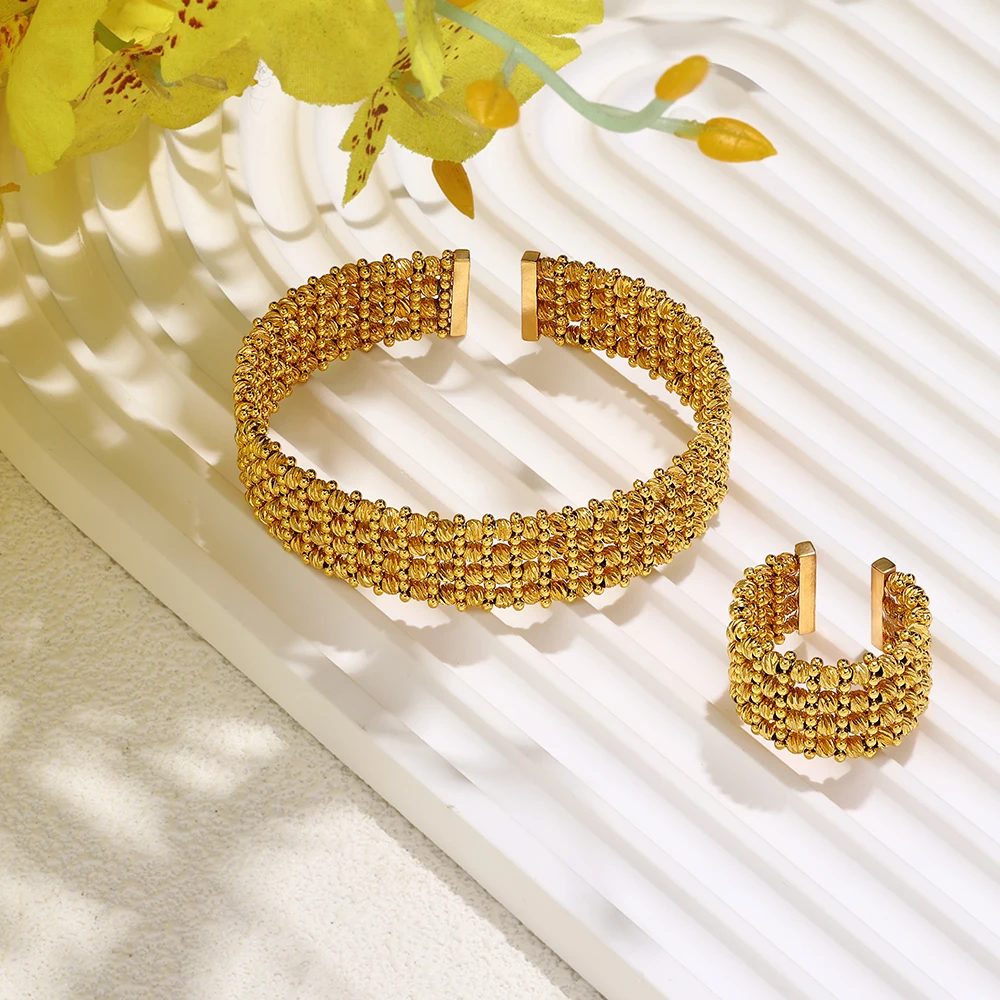 مجموعة اليدوية المنسوجة الذهبي