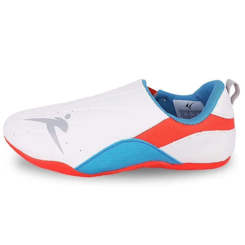 New Men Martial Arts Shoe Comfortable Tai Chi Shoe Couples Soft Sole Taekwondo Mens Womens Designer Taichi Karate Shoes