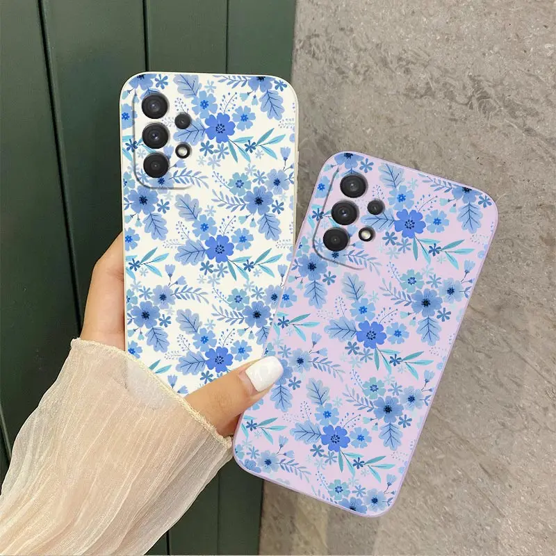 Elegant Blue Floral Silicone Phone Case - Chic and Durable Design