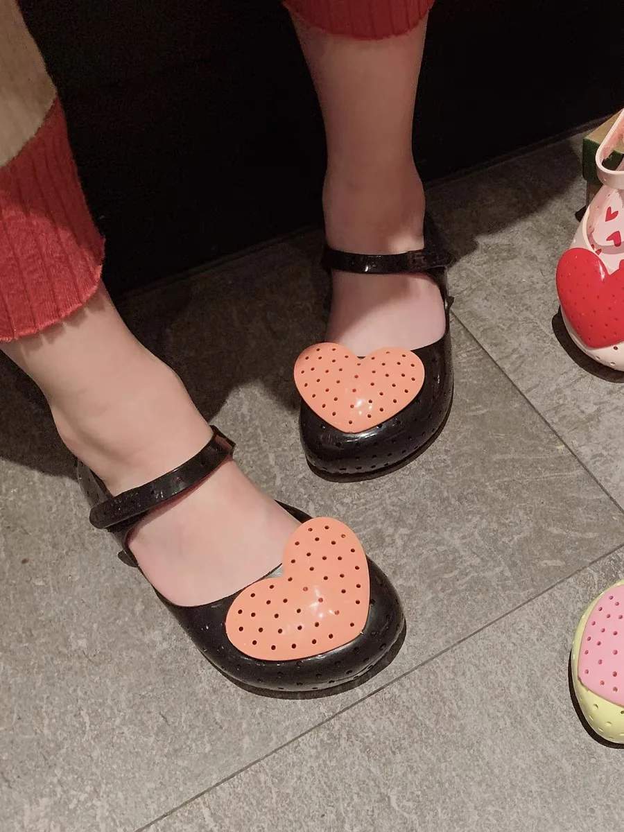 Mini Melissa New Style Valentine's Day Children Summer Roma Sandals Heart Design Girl Fashion LOVE Jelly Shoes Kids Beach Sandal 2