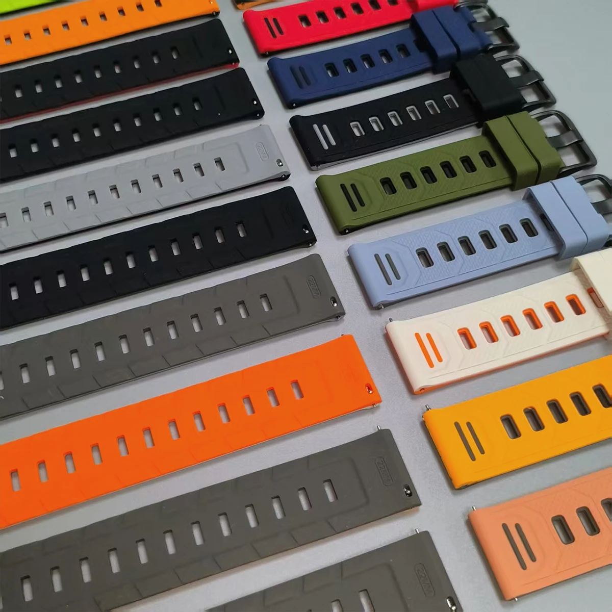 Enhanced Silicone Sport Strap - Premium Watch Band Bracelet 22mm Accessories