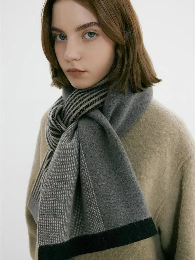 High-end Sense Daily Casual Vintage Temperament Male and Female Couple Versatile Warm Winter Knitted Scarf_voghion.com