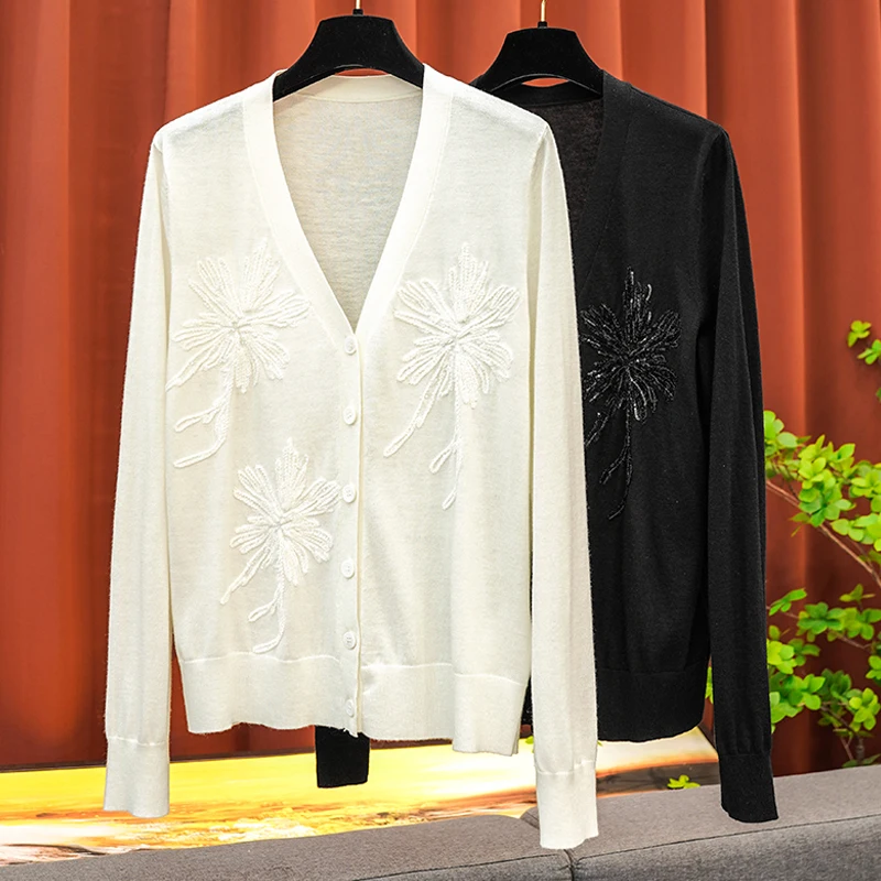 

V-neck Wool Knit Cardigan Female 2023 Fall New Hand-embroidered Velvet Sequins Commuter Versatile Lightweight Luxury Cozy Blouse