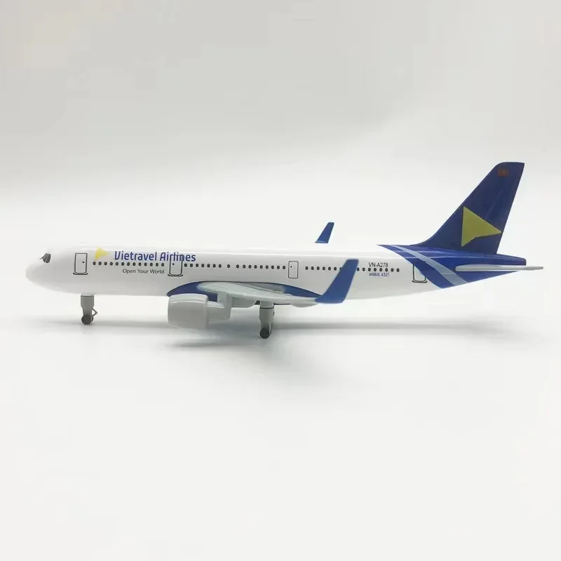 Рисунок 2 - Новая модель самолета 20 см из