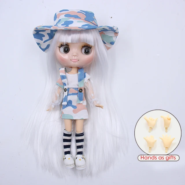 Middie Blythe Doll with Silver Hair, Tilting-Head & Custom Jointed Body 1