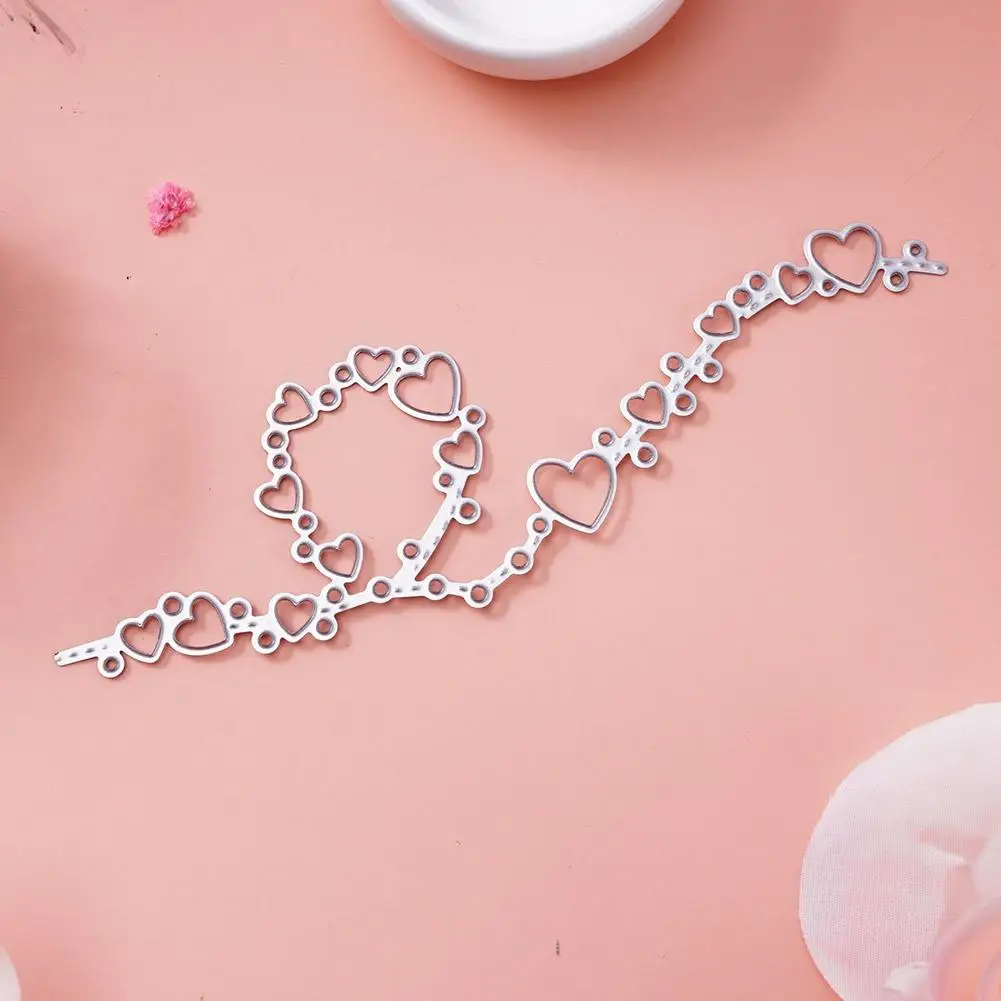 Description Picture 4 of itemHeart Lace Edge Frame Metal Cutting Dies Stencils For DIY Scrapbooking Decorative Embossing Handcraft Die Cutting Template N6D8