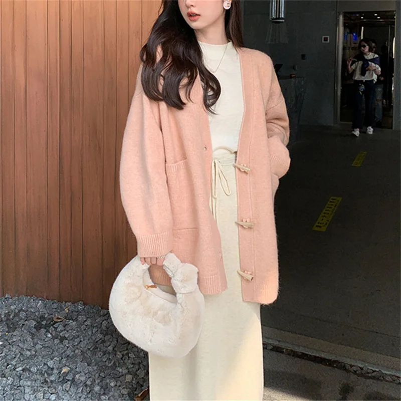 

Casual and minimalist Korean knitted cardigan for women's autumn new V-neck solid button sweater jacket korean fashion
