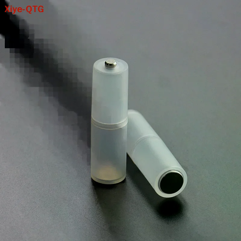 새로운 4pcs AAA에서 AA 크기 배터리 변환기 어댑터 배터리 홀더 내구성 케이스 스위처 셀 배터리 홀더 변환기