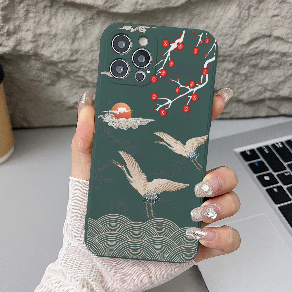 Elegant Chinese Crane Design Soft Phone Case - Straight Edge Cover