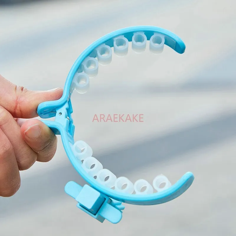 Dog walking and defecating tool, pet toilet holder, tail clip, toilet bag, dog holder, dog fecal cleaner