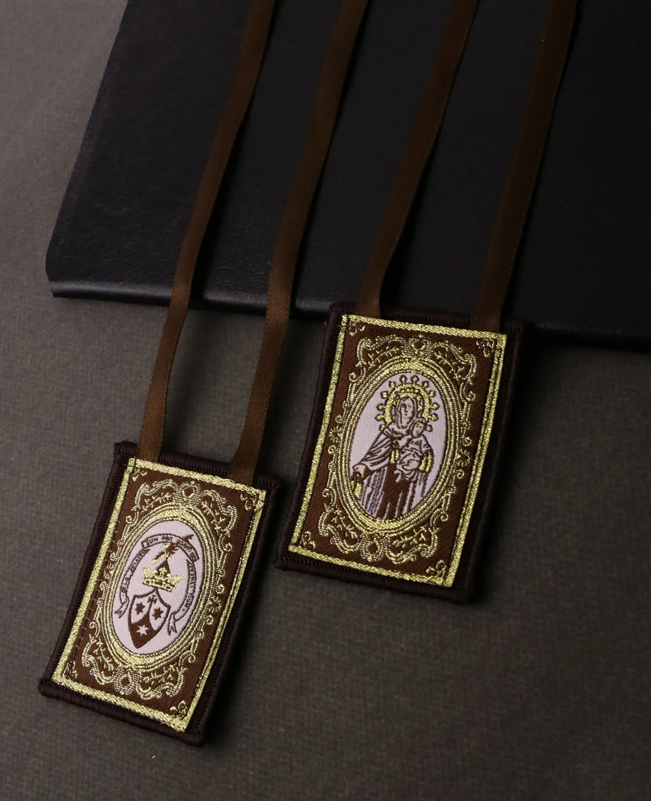 Diyalo 3 Stück/1 Stück katholische Unsere Liebe Frau Carmen und Heiliges Herz Jesu bestickte braune Landsapulare religiöse Schmuck Gebetsgeschenke