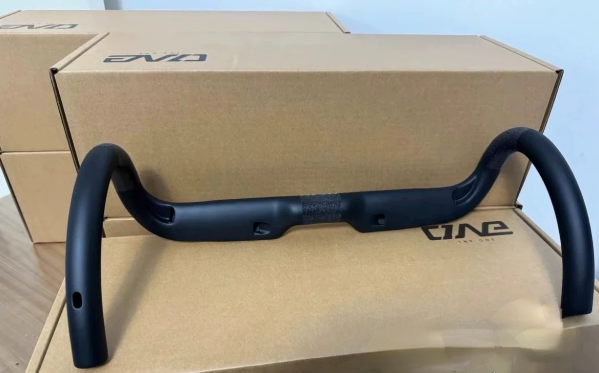 キャノンデール　Carbon One-Piece Handlebar 420mm SystemBar R-One Carbon One-Piece Handlebar | Cannondale