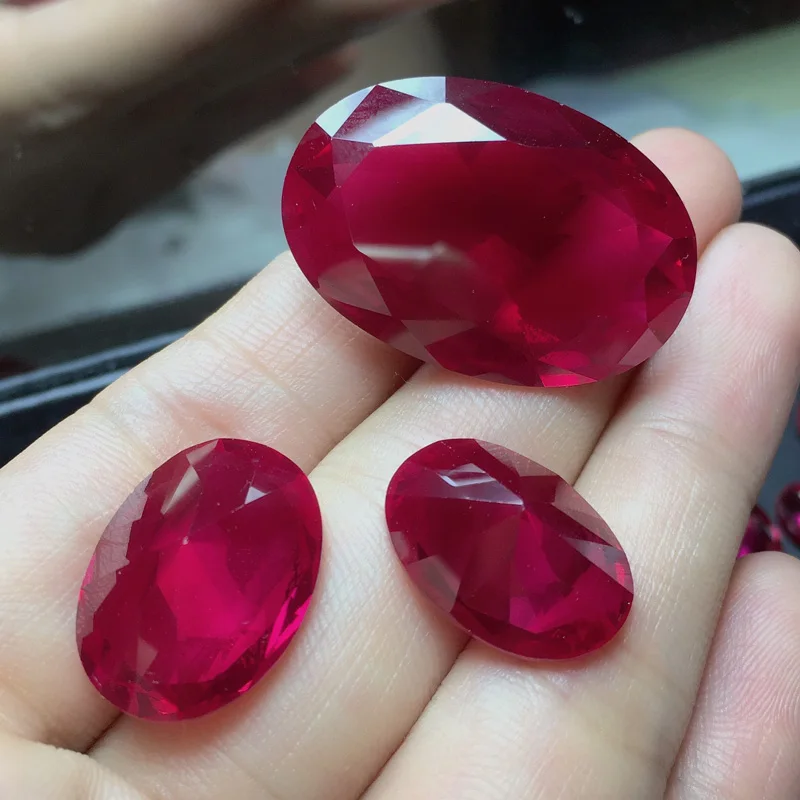

VVS Grade 4mm*6mm To 15mm*20mm Man Made Oval Ruby Loose Gemstone for Jewelry Making Lab Created Red Crystal