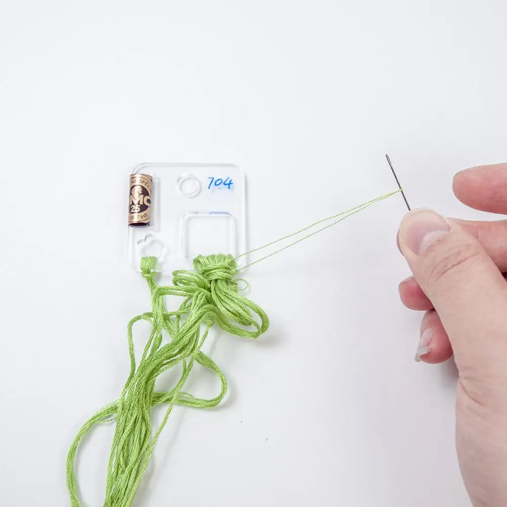 Description Picture 6 of itemAcrylic Thread Drops Thread Winding Boards Floss Bobbins Cross Stitches Floss Drops Bobbins Floss Organizer For Cross Cotton