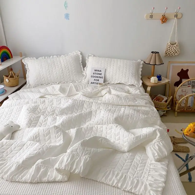 Korean Style Quilted Summer Quilt Blanket Lightweight Cooling Air-conditioning Comforter Quilt Soft Thin Quilt Machine Washable 3