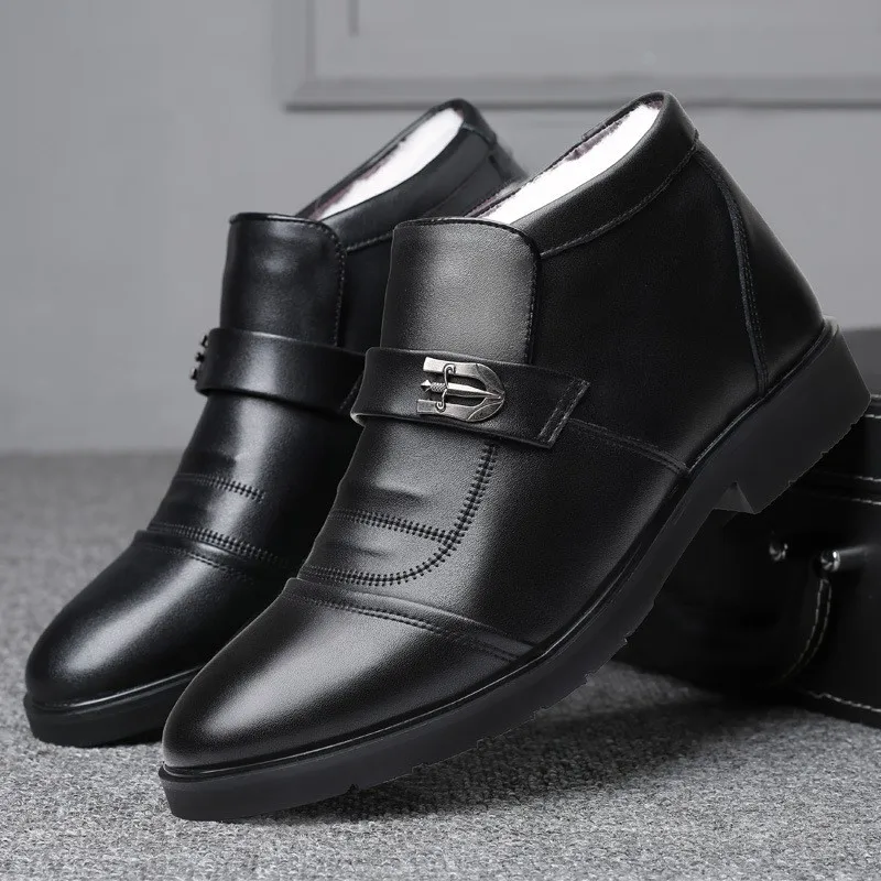 

2023 Winter Business Men Casual Boots Warm Dress High-top Men Leather Boots Plus Velvet Thickening Shoes