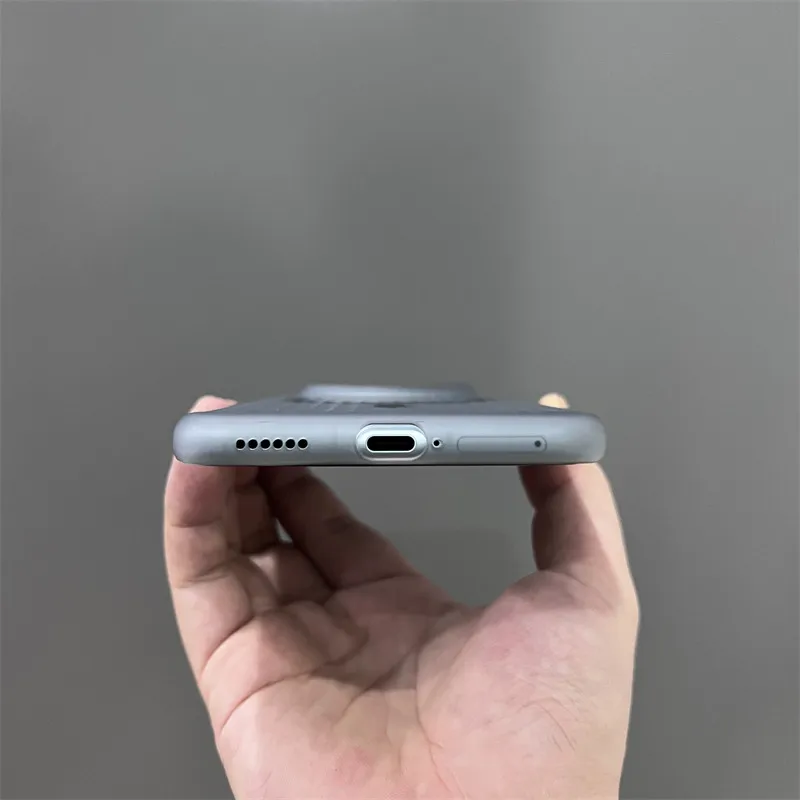 Ultra Slim Hard Matte Magnetic Anti-Fingerprint Corrugated Back Case
