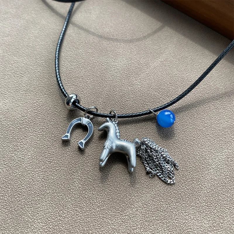Minar Lustige metallische Cartoon-Pferde-Anhänger-Halsketten mit mehreren Quastenperlen für Frauen, weiblich, verstellbar, lange Wachsseilkette, Colliers_voghion.com