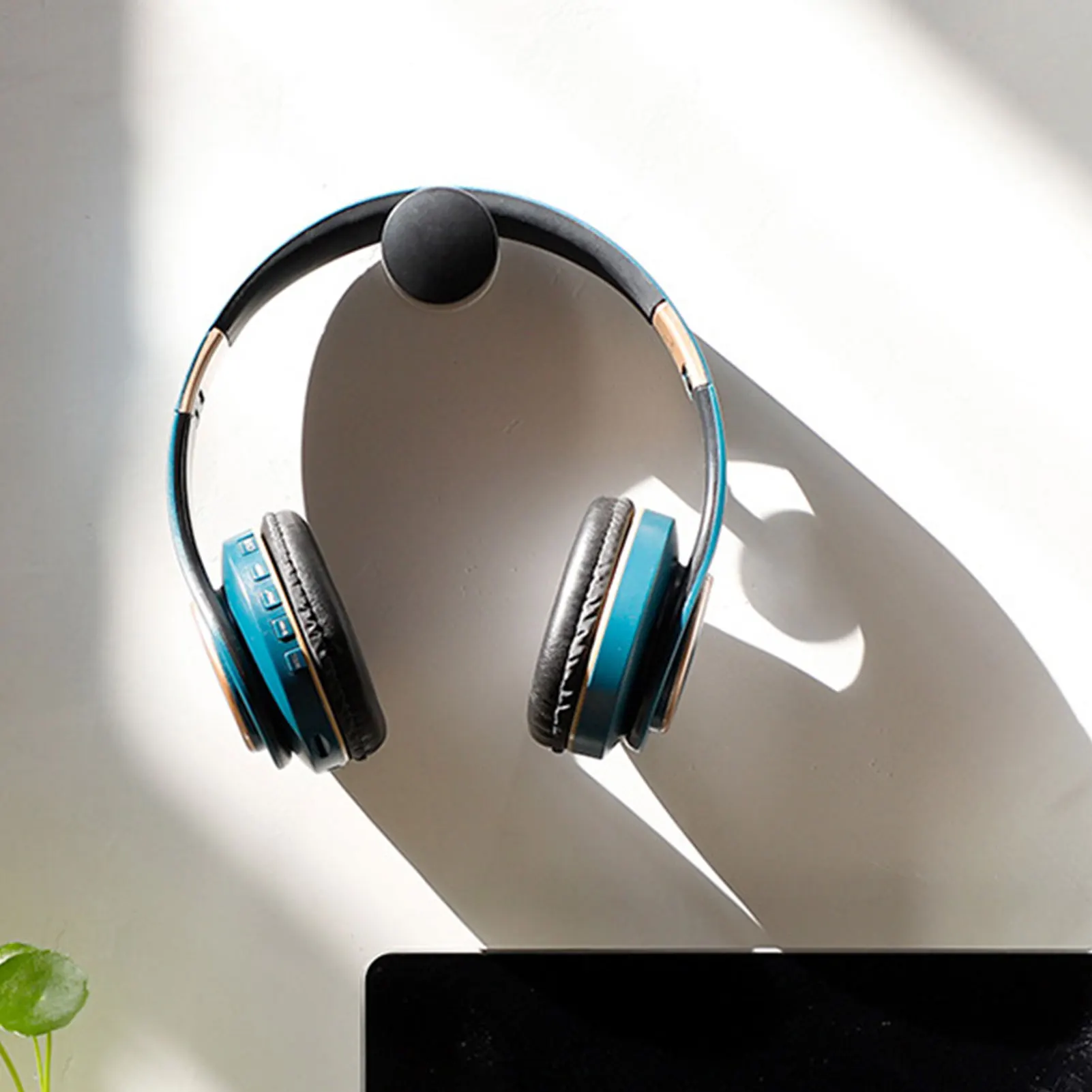 Portable Headphones Stand Universal Headphone Headset Hanger Wall Hook