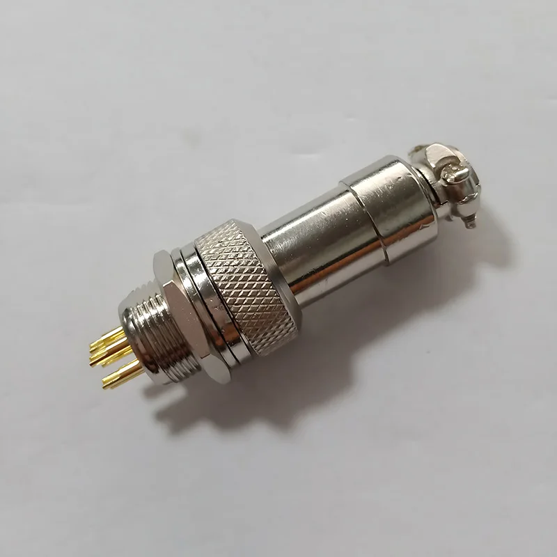 a ouro conexao do fio eletrico macho 04