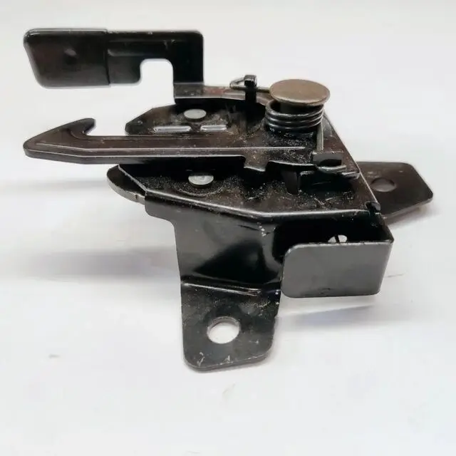 

Крышка для подлокотника JAC S3 OE номер 8250110U2260