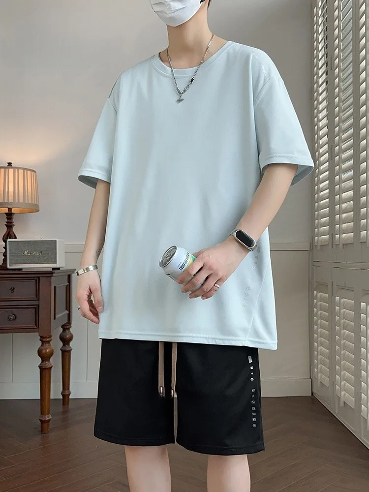 투카노 2026 뉴 아이스 실크 캐주얼 세트 남성 여름 얇은 반팔 반바지 루즈 스포츠 풀세트 폴리에스터 섬유 청소년 반팔 티셔츠