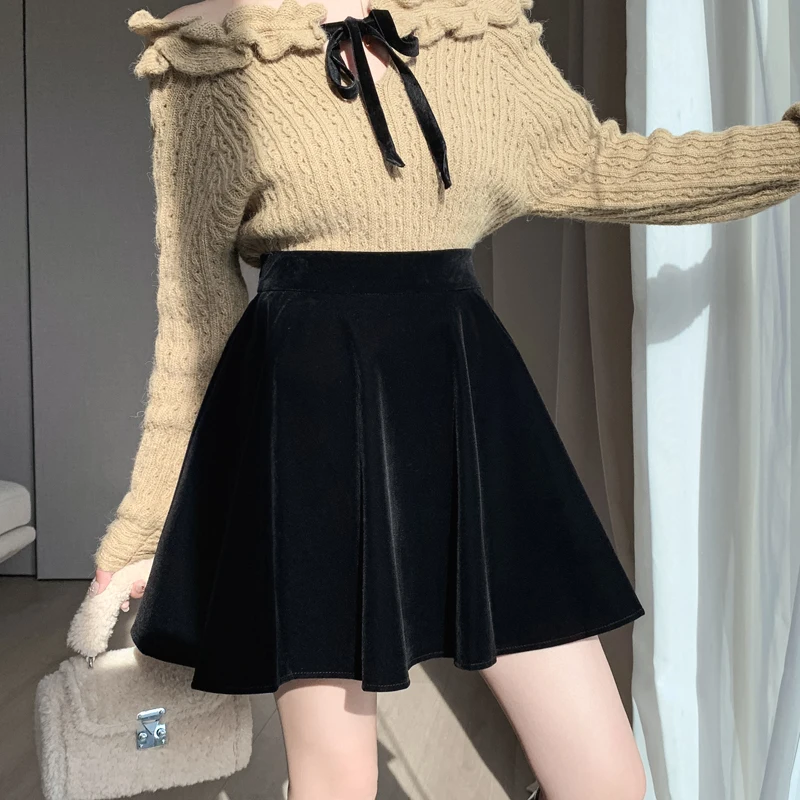 Black Velvet Short Skirt Female Autumn Winter 2023 New High Waist
