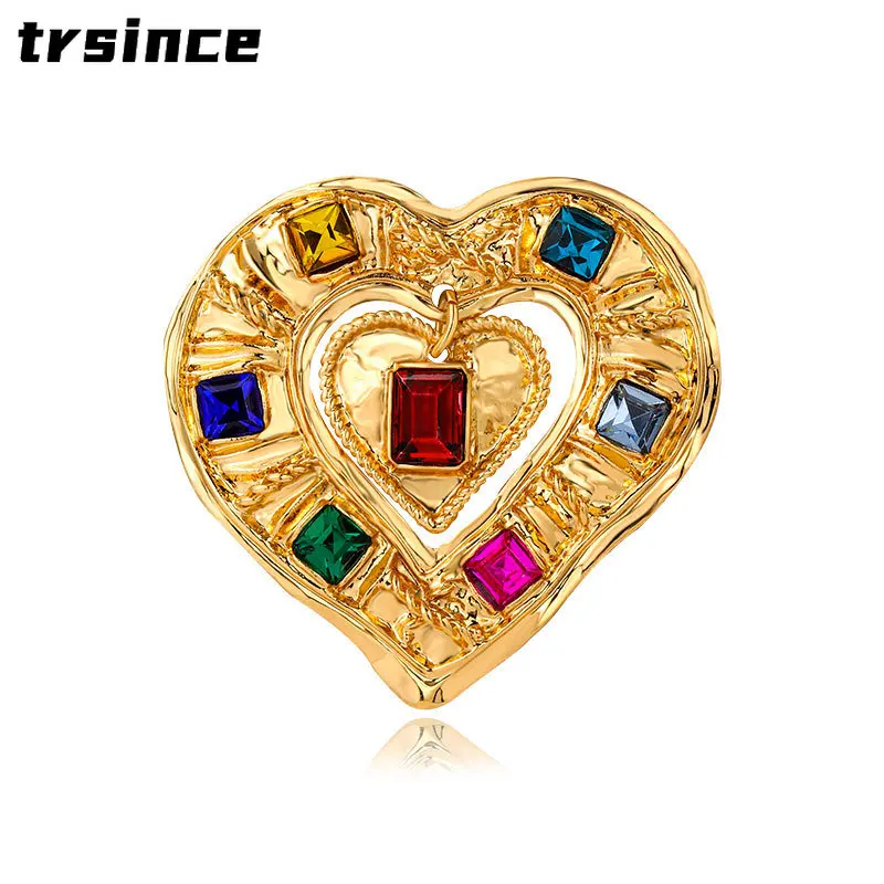 Vintage kryształowe serce broszka Pin przesadzone projekt kolor miłość broszki dla kobiet odznaka bankiet płaszcz sukienka biżuteria akcesoria