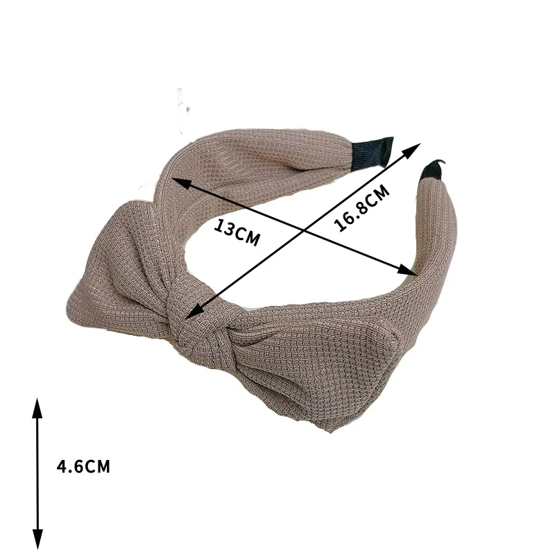 Рисунок 6 - Женская трикотажная повязка на