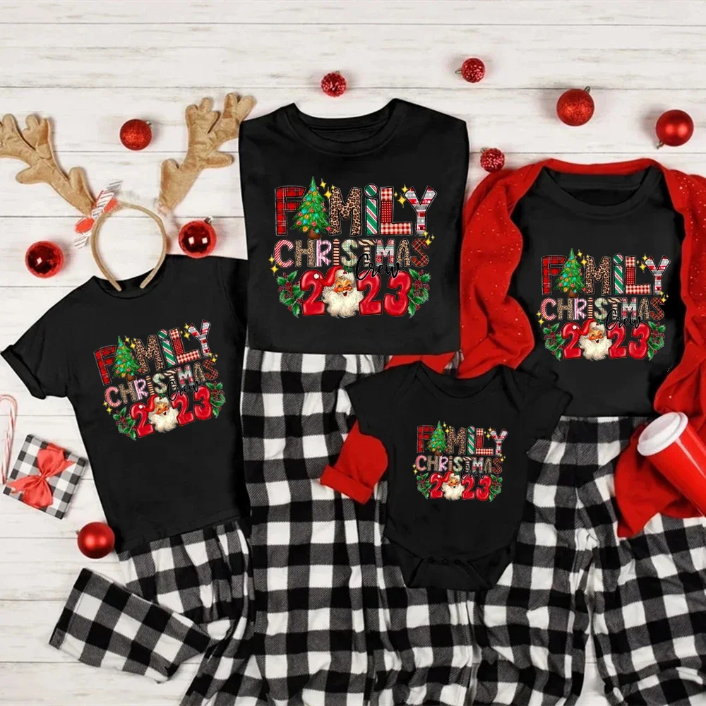 thumbnail image 4 of Divertidas camisetas navideñas de 2023 con estampado de tripulación, trajes familiares a juego, camisetas de algodón para papá, mamá, niños, mamelucos para bebés, camisetas para fiestas navideñas fami, 4 of 5