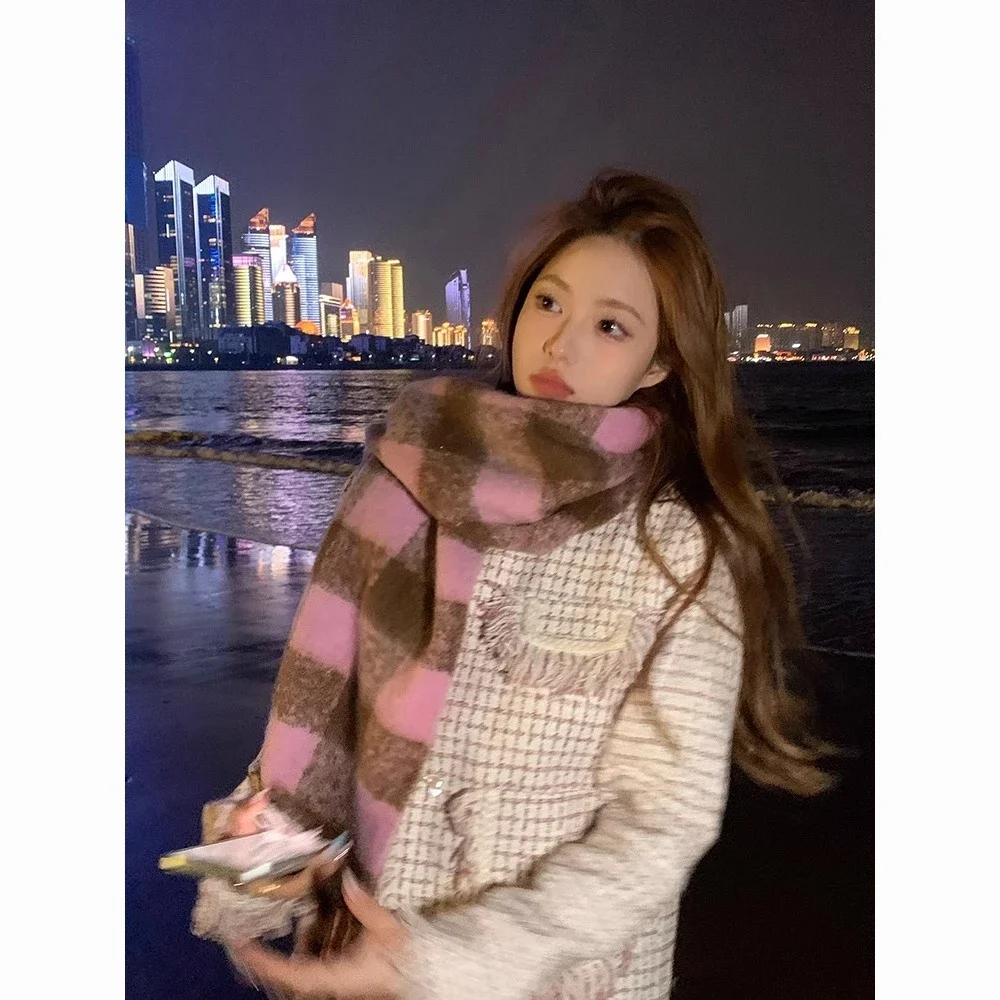 Slide image 46fd98331dd6410c97f2f841295c79c3